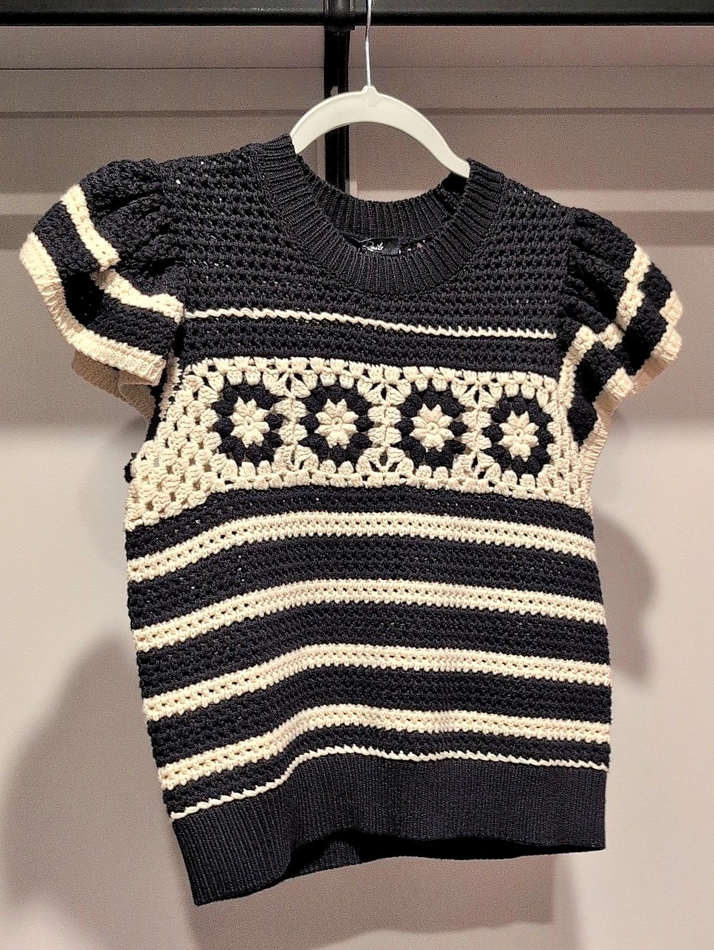 Rails Penelope Top Crochet Sweater Black & Cream Small